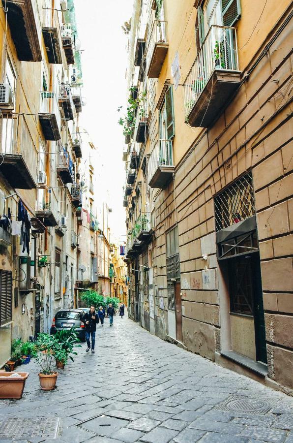 Апартаменты Vecchia Napoli - Anticaglia Экстерьер фото